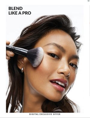 Avon Brochure campaign 8 2026 page 206
